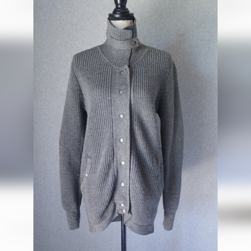 Marino Wool Women's Gray Button-Up Sweater Small